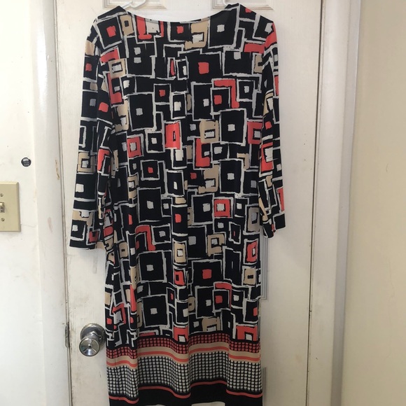 Shift dress - Picture 4 of 4